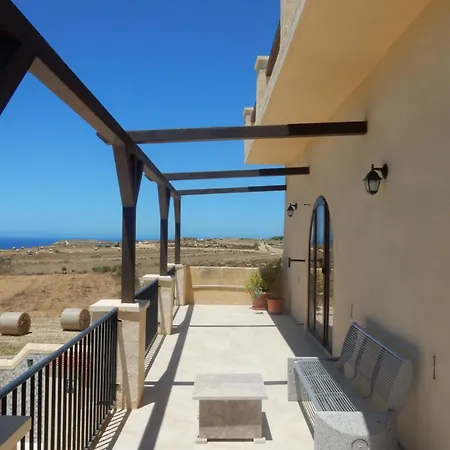 Villa Tas-suplu *